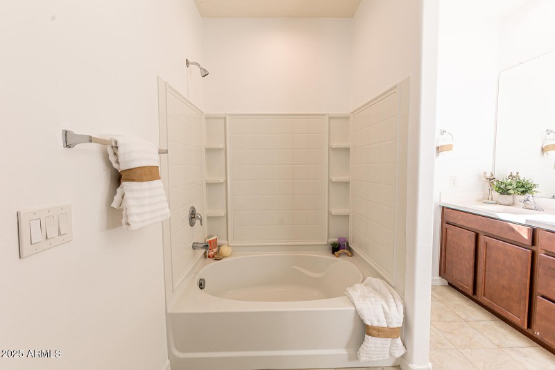 10855 W Taylor St._-27_websize