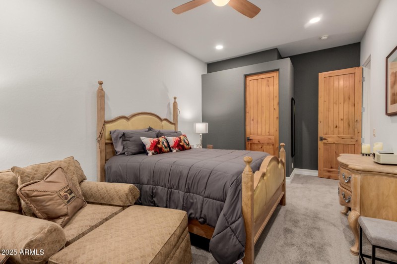 CASITA/GUEST BEDROOM