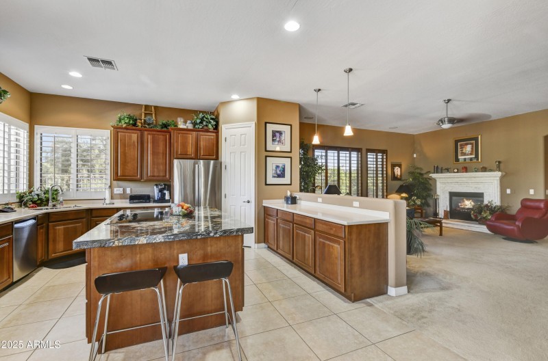 024_Kitchen & Family Room