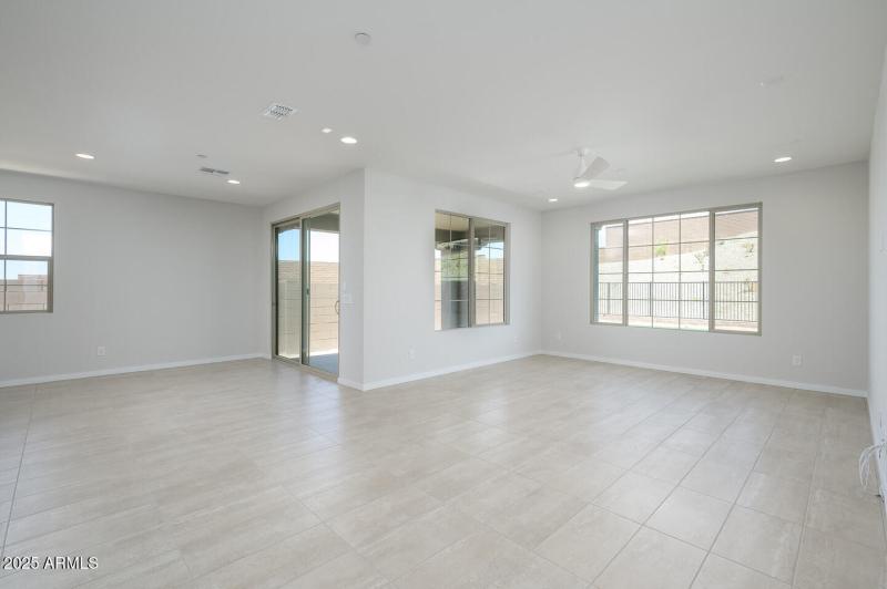 13542_w_copperleaf_24