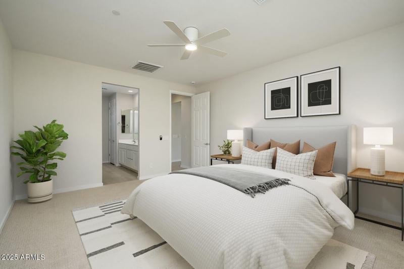 13542_w_copperleaf_masterbedroom