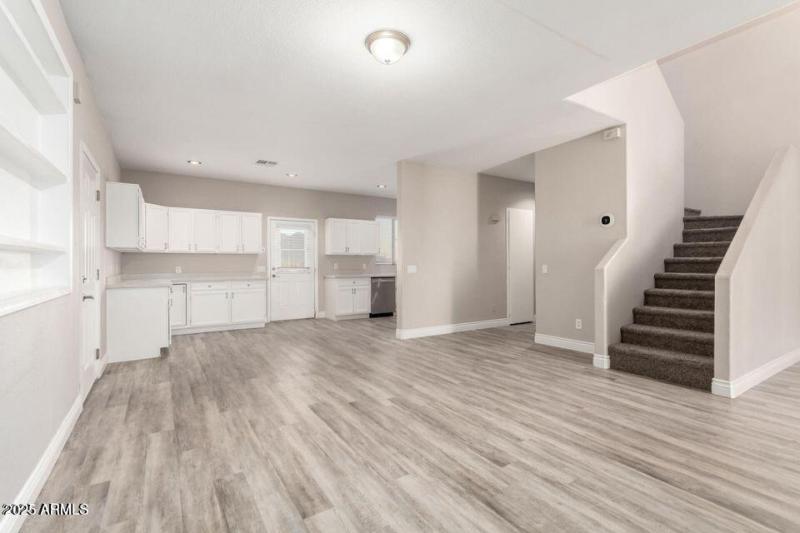 20250301100201962370000000-o