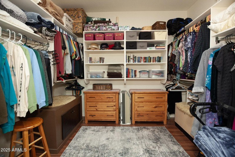 046_17738NPhoenicianDr