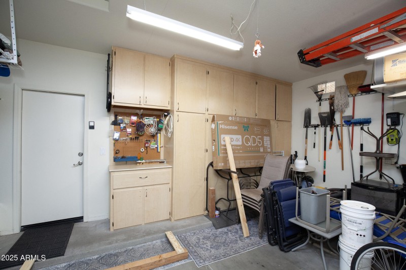 073_17738NPhoenicianDr