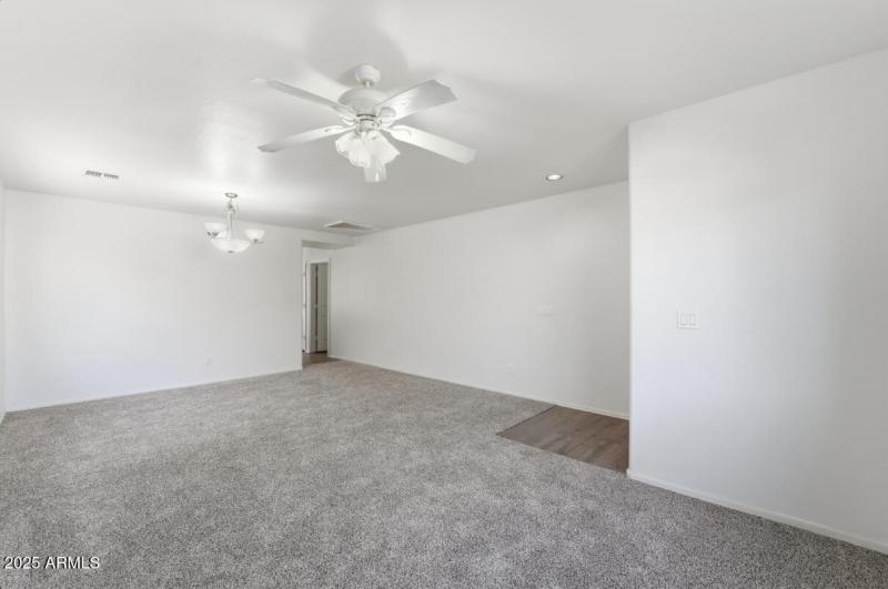 11589 W Lee Ln-12 - Copy