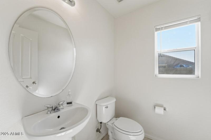 11589 W Lee Ln-25 - Copy