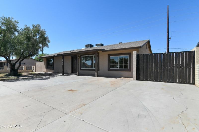 002_1600x1067_mls_1600x1067 (50)