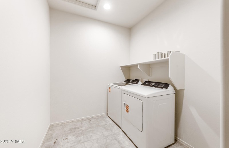 21 - Laundry Room