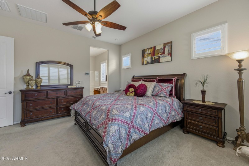 42879 W Sandpiper Drive-26