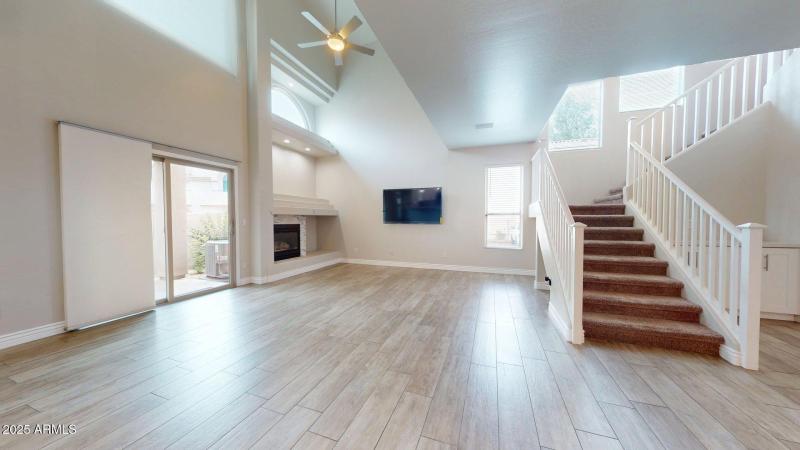 6510-S-Hazelton-Ln-142-10242025_151953