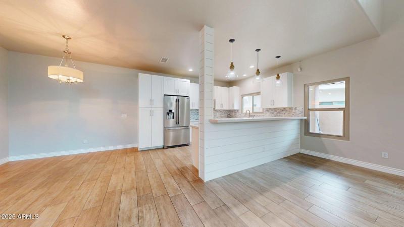 6510-S-Hazelton-Ln-142-10242025_152234