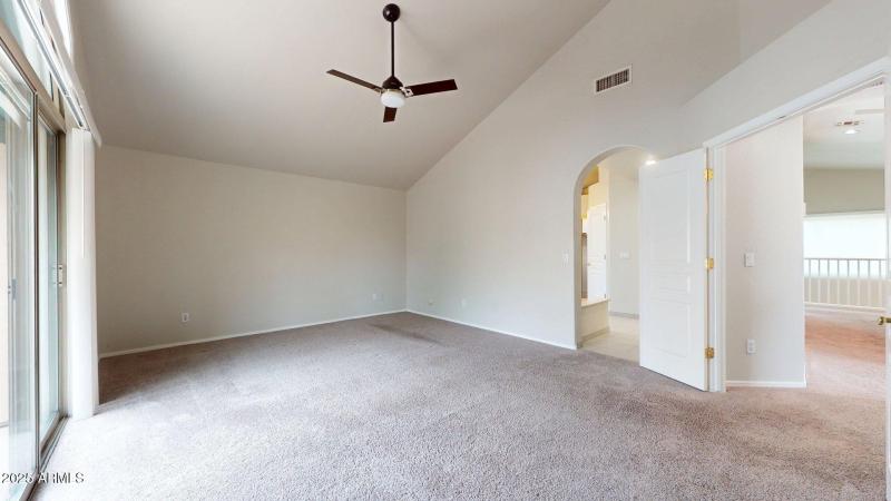 6510-S-Hazelton-Ln-142-10242025_152345