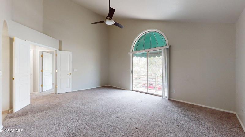 6510-S-Hazelton-Ln-142-10242025_152410