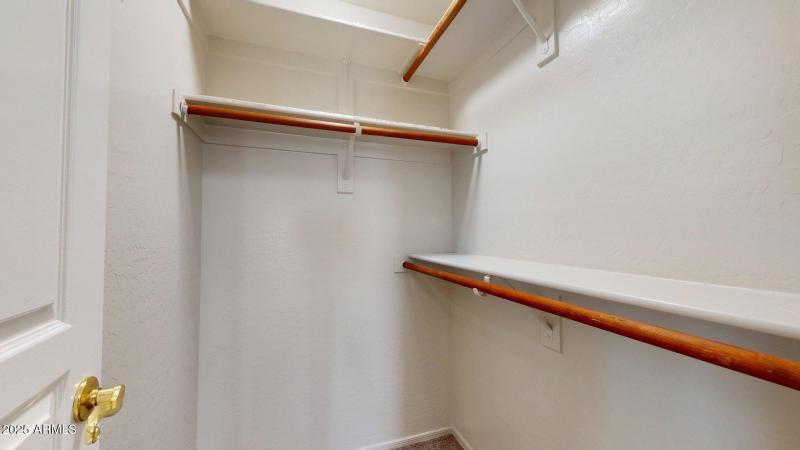 6510-S-Hazelton-Ln-142-10242025_152813