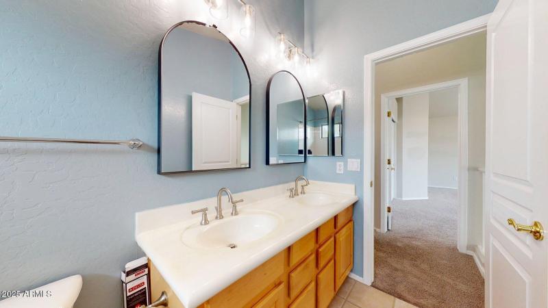 6510-S-Hazelton-Ln-142-10242025_153655