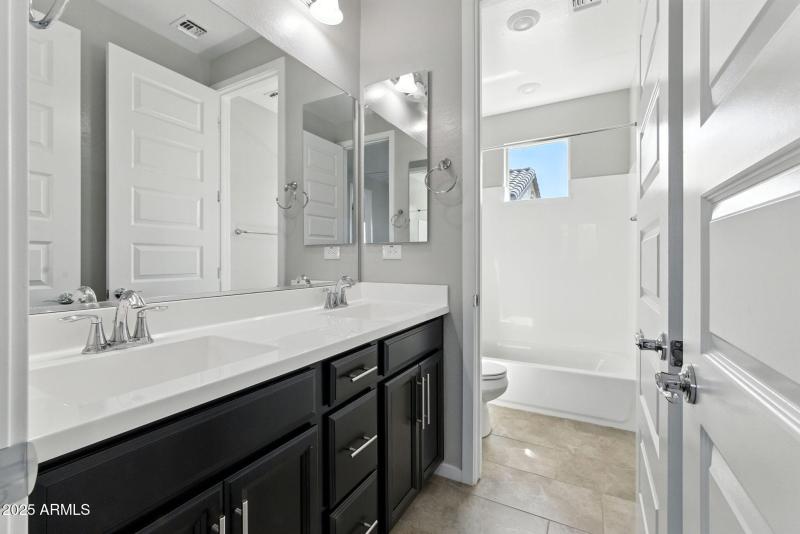 18-web-or-mls-389A1067 Ruben Ortiz