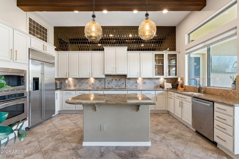 42001 N BRIDLEWOOD WAY