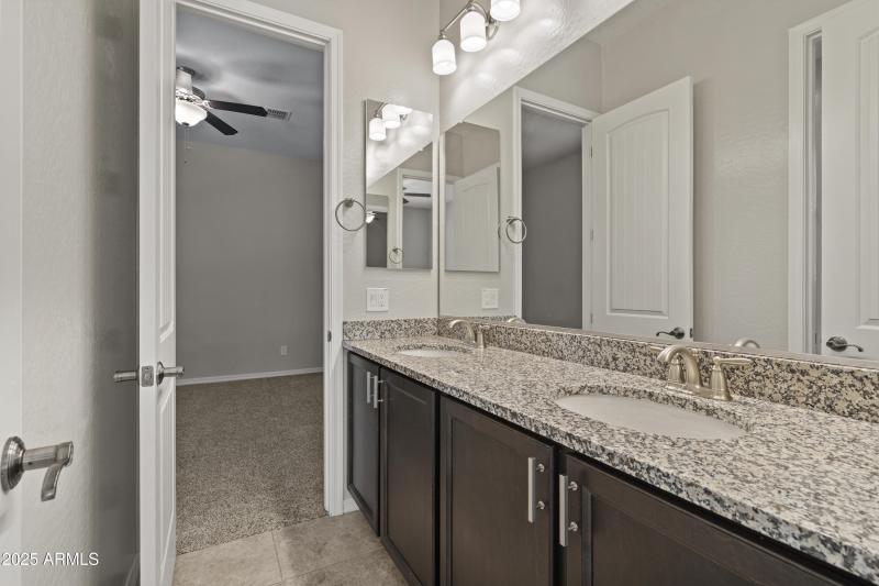 Jack & Jill Full Bath