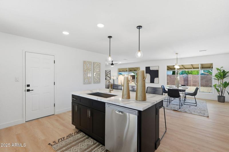 16-web-or-mls-017_ListerPros