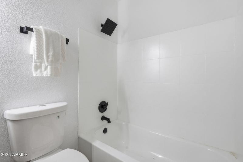 37-web-or-mls-038_ListerPros