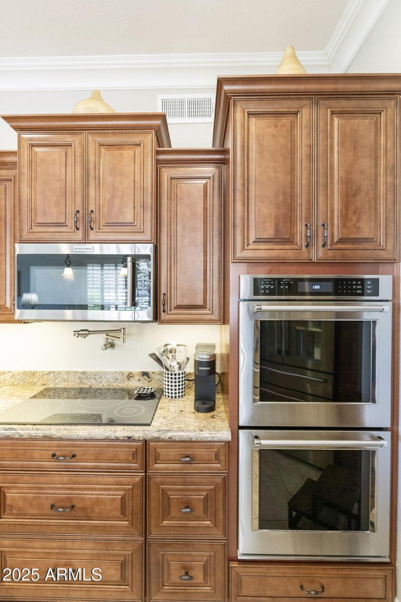 Kitchen - SS Double Oven