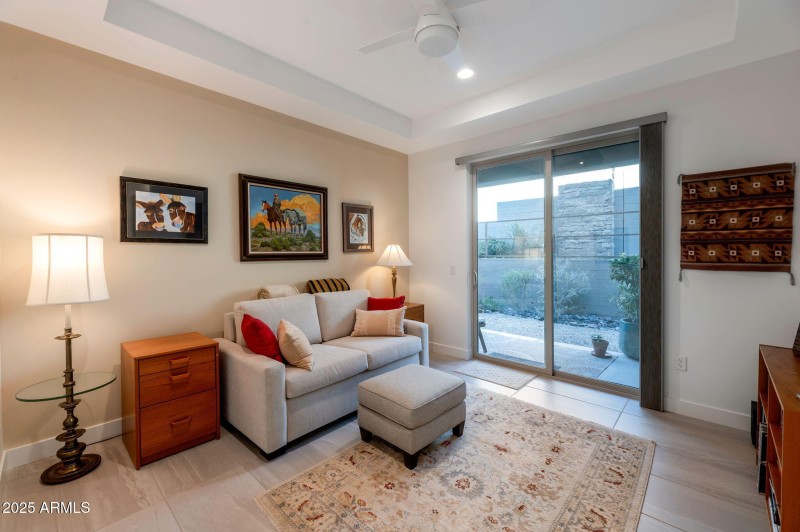 1-web-or-mls-Qp-9533