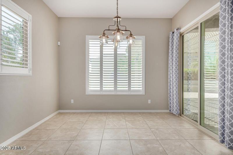 Eat-In Dining Space