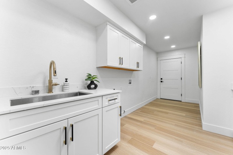 LegacyInvestingsAcomaListingPhotos-30