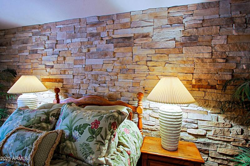 Master Bedroom 3 - Wall Detail