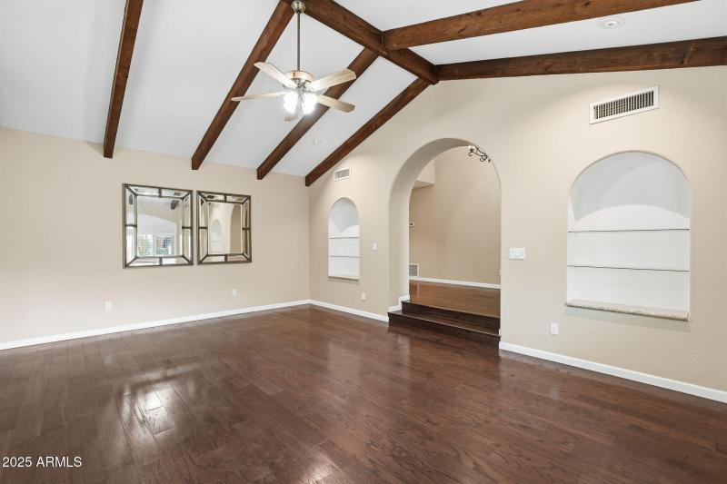 12-web-or-mls-033_ListerPros