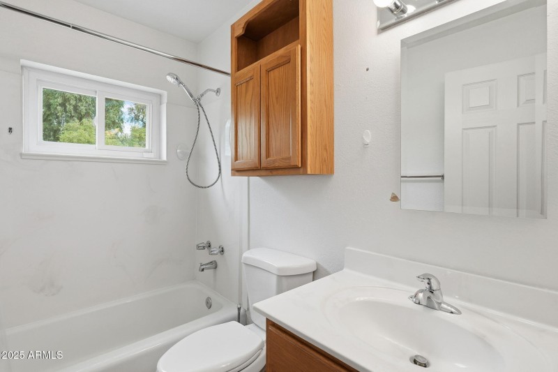 64-web-or-mls-085_ListerPros