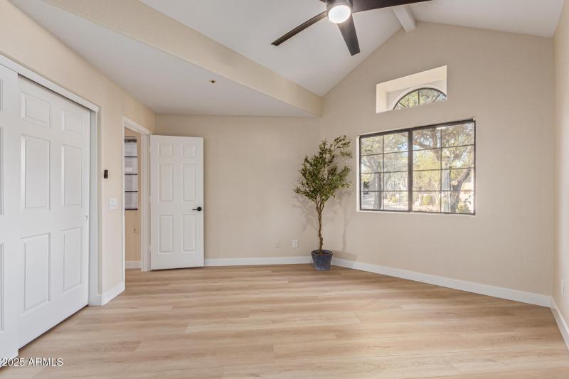 Guest Bedroom Alternate View