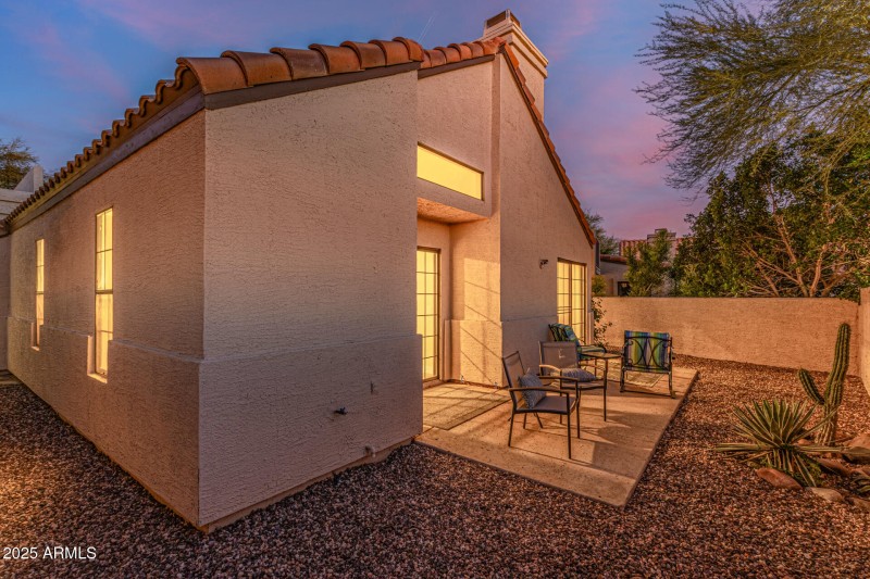 Backyard Evening Shot / Yard Overview