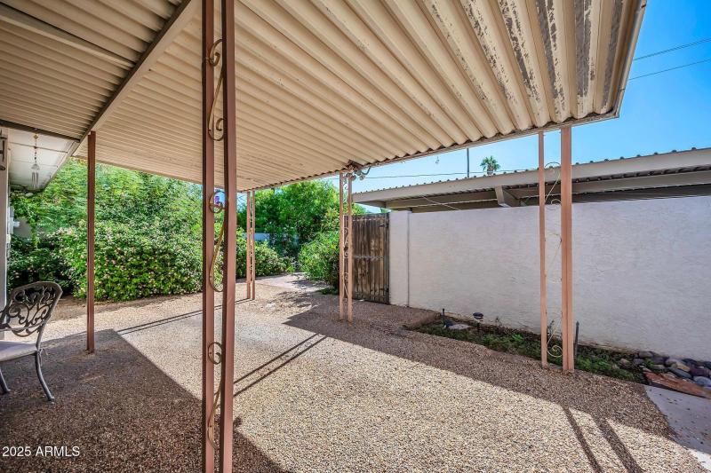 7741 E Harvard St-37