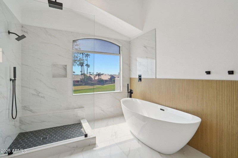 60-web-or-mls-W Aurora Dr-S0210-052