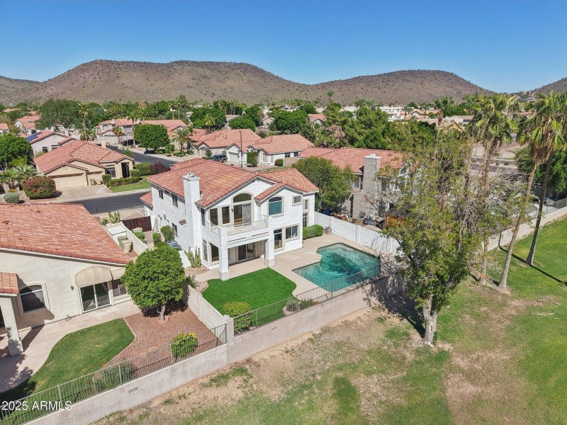 88-web-or-mls-W Aurora Dr-S0210-080