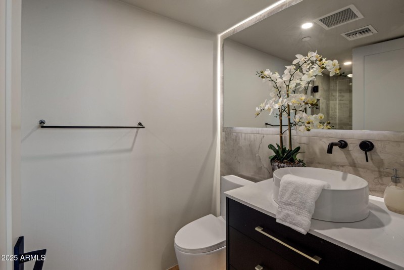 Ensuite Two Bathroom