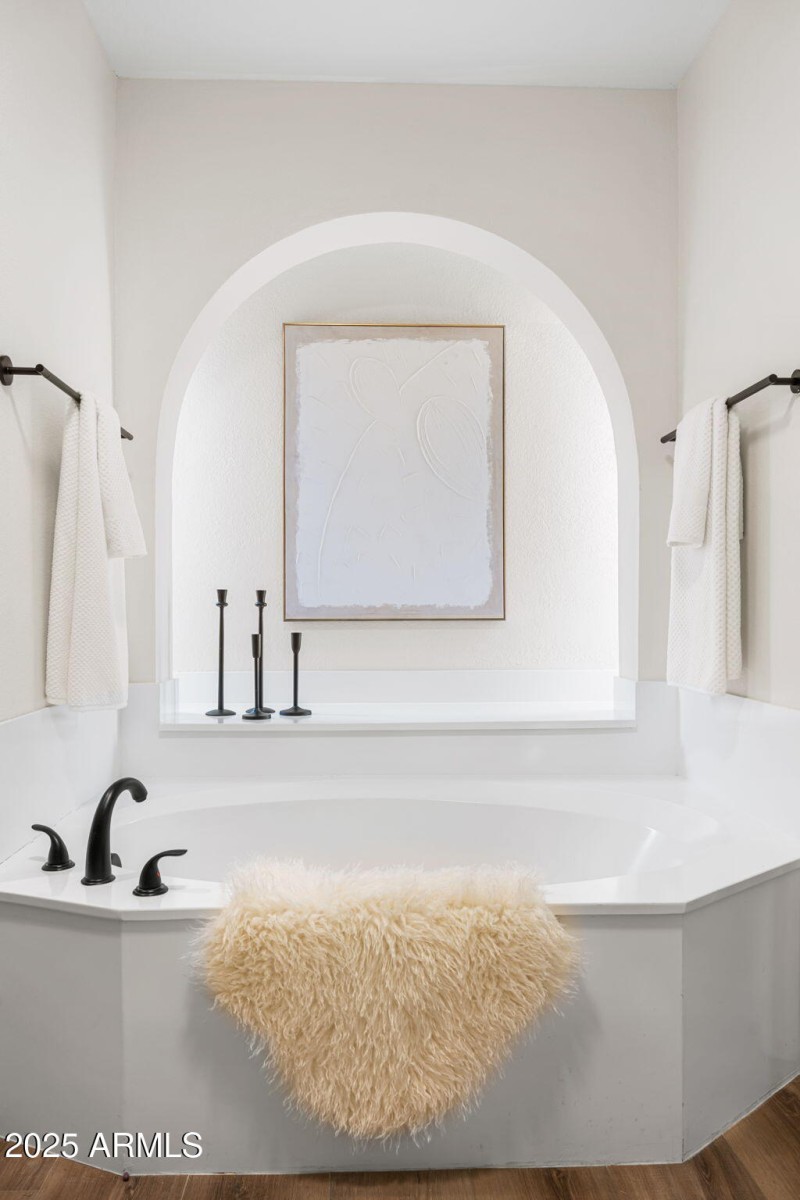 15833 N 60th Way, Scottsdale AZ 85254