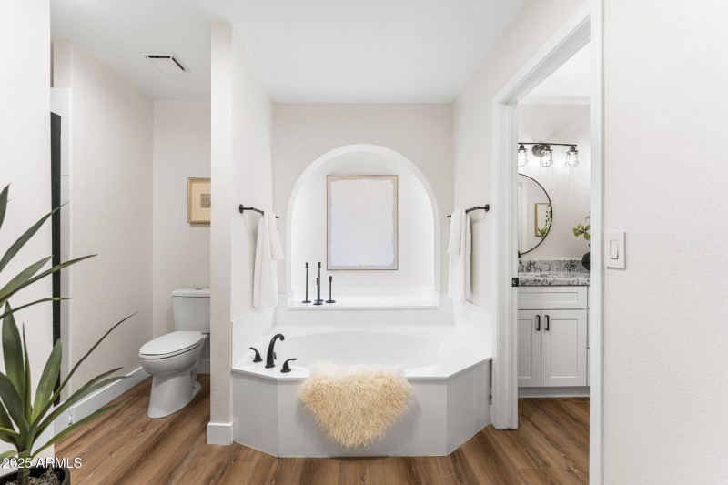 15833 N 60th Way, Scottsdale AZ 85254