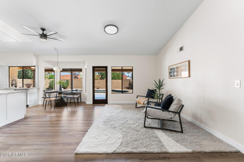 15833 N 60th Way, Scottsdale AZ 85254