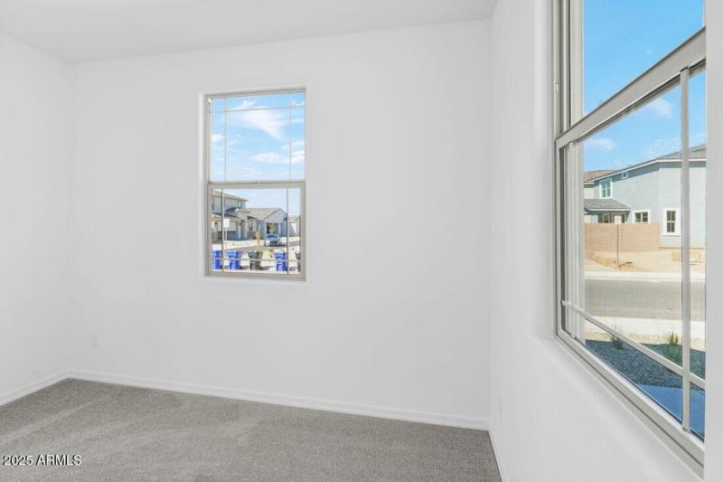 25161 N 165th Lane ~ Ready Now!