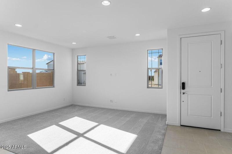 25161 N 165th Lane ~ Ready Now!