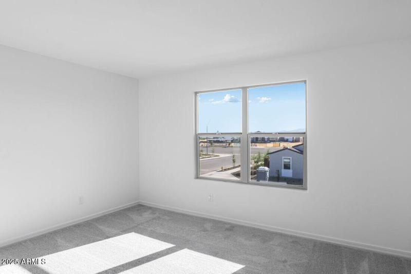 25161 N 165th Lane ~ Ready Now!