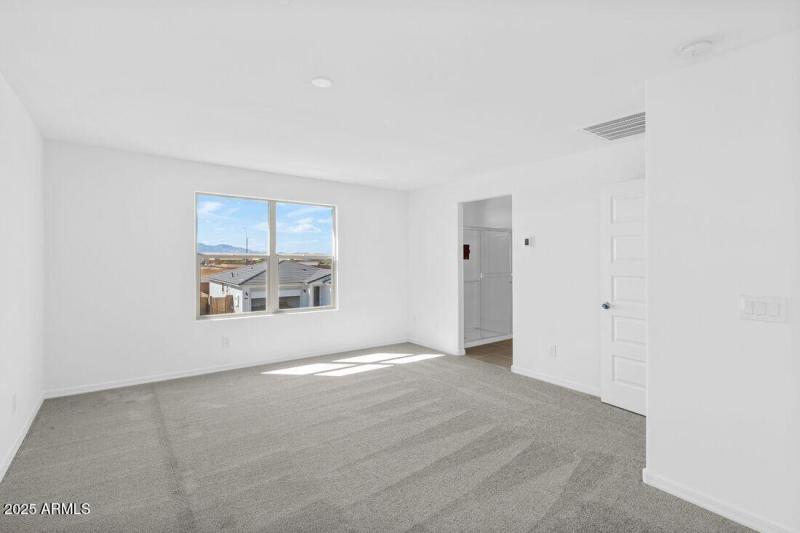 25161 N 165th Lane ~ Ready Now!