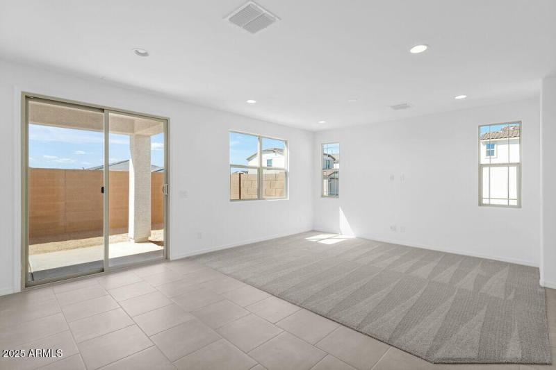 25161 N 165th Lane ~ Ready Now!