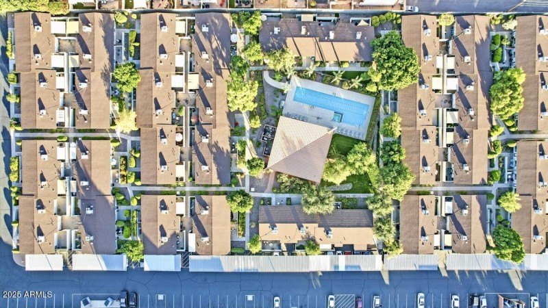 43E91622-0BD0-4297-B91D-F77C7EE52BC7_1_1