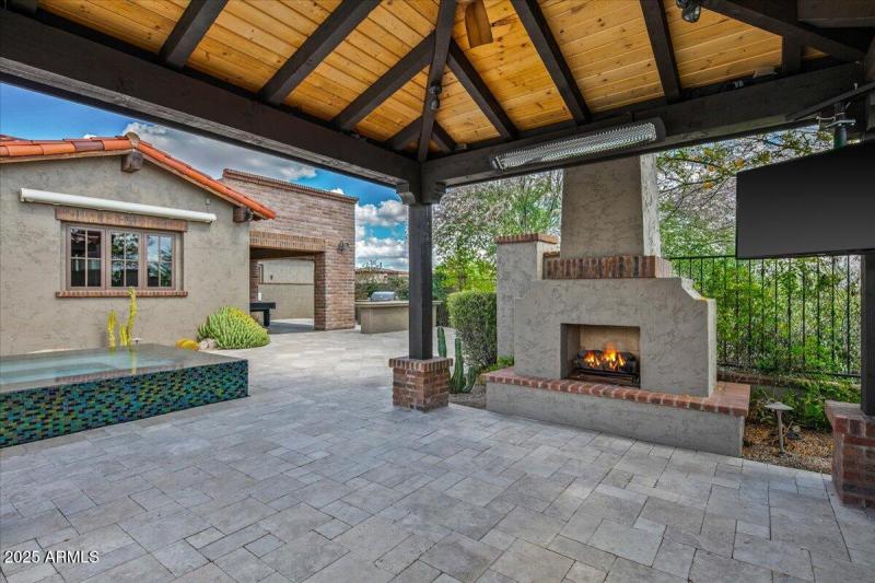 14-Fireplace Patios