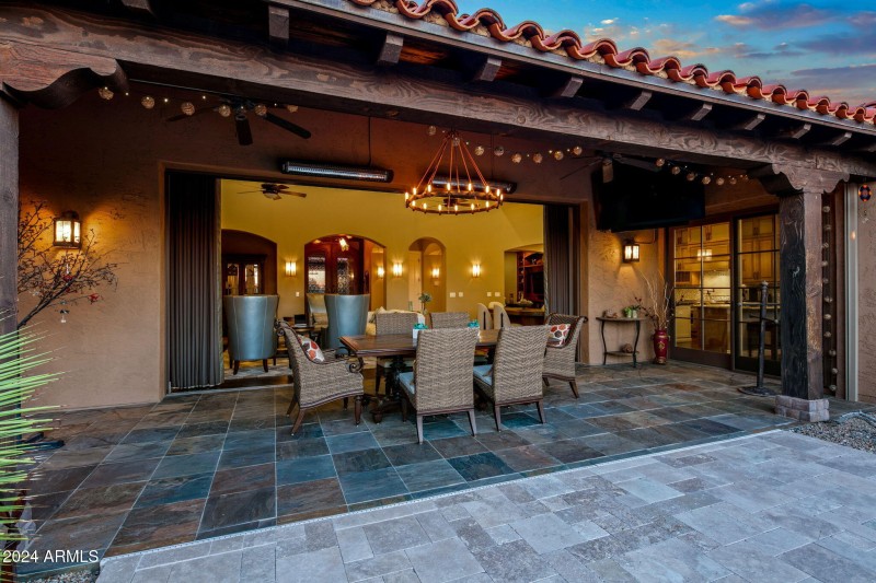 -Outdoor Living Area Details.