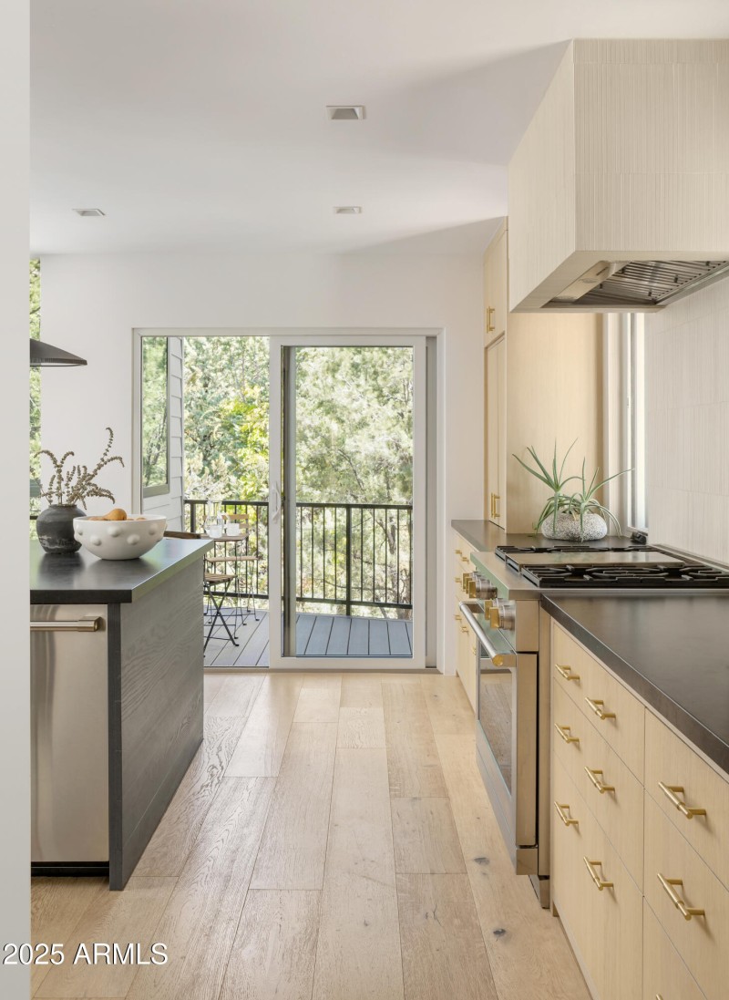 MoreauSedona-Kitchen2