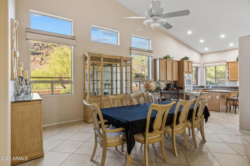 3430 N Mountain Ridge #64-12